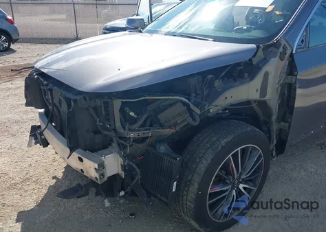 2017 Infiniti Qx60 z USA, uszkodzony, nr VIN 5N1DL0MM4HC508127